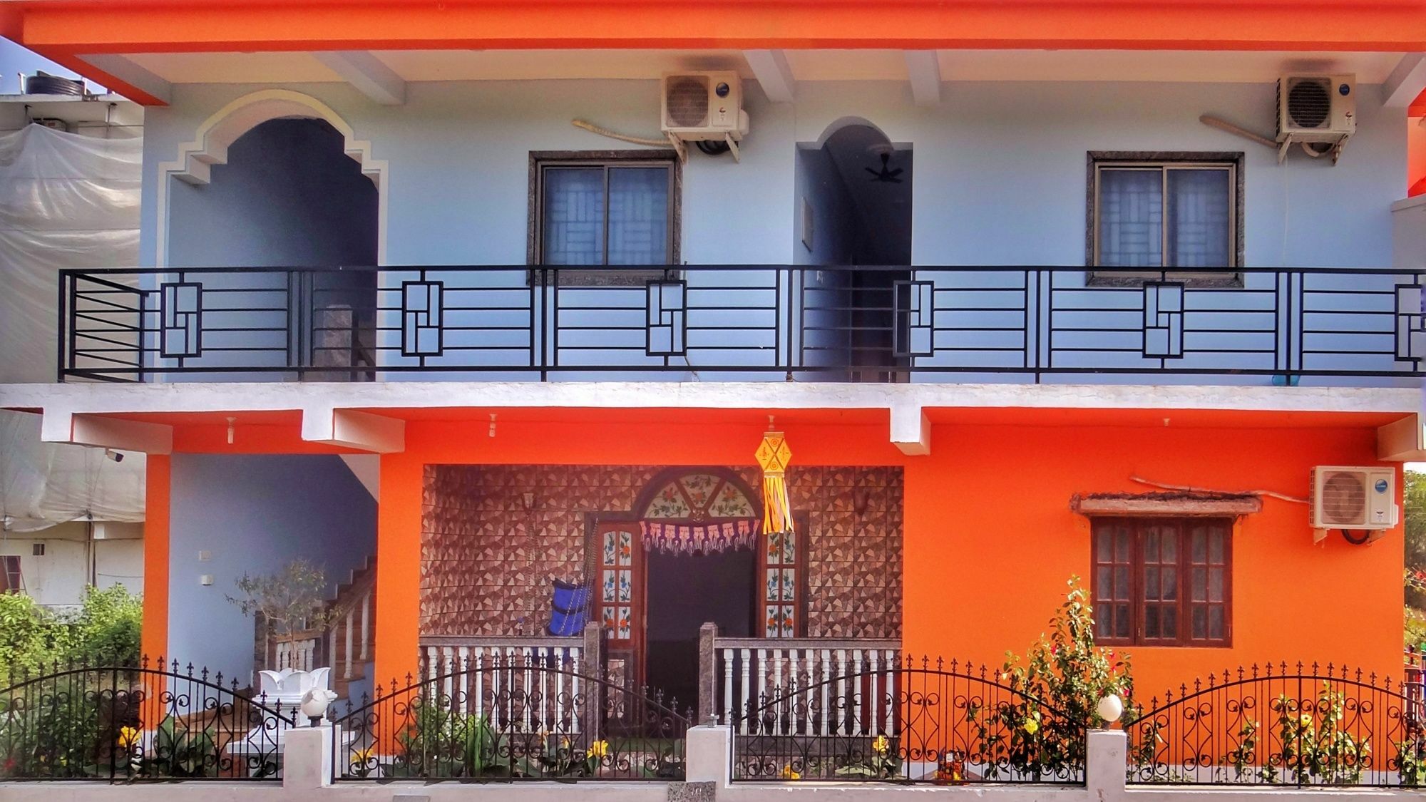 Oyo 15626 The Sovva Hotel Morjim Exterior photo